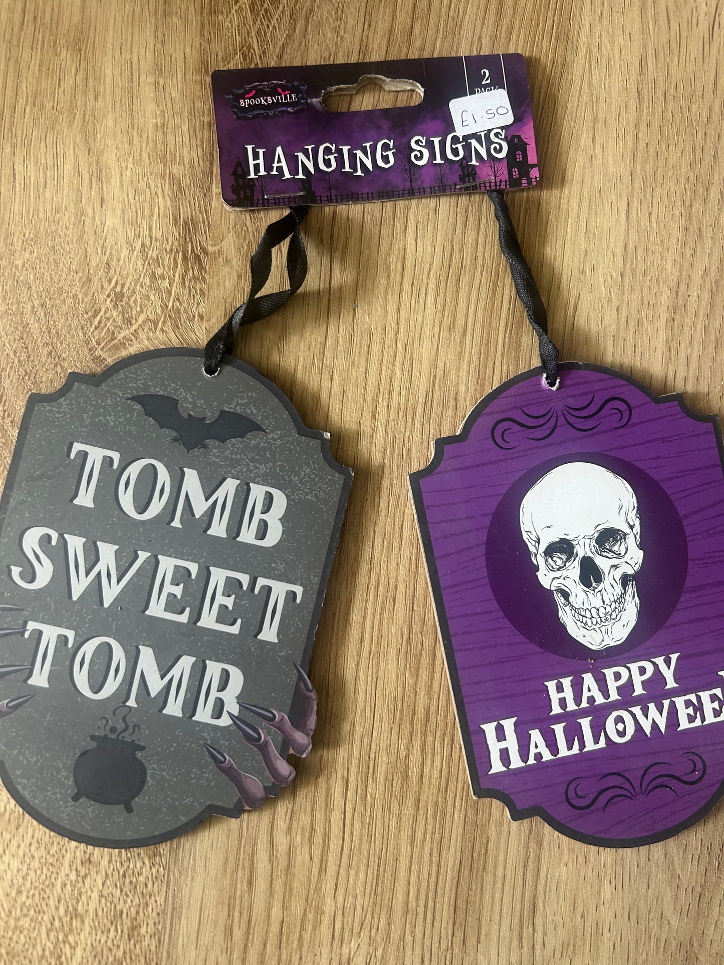 Halloween hanging decorations