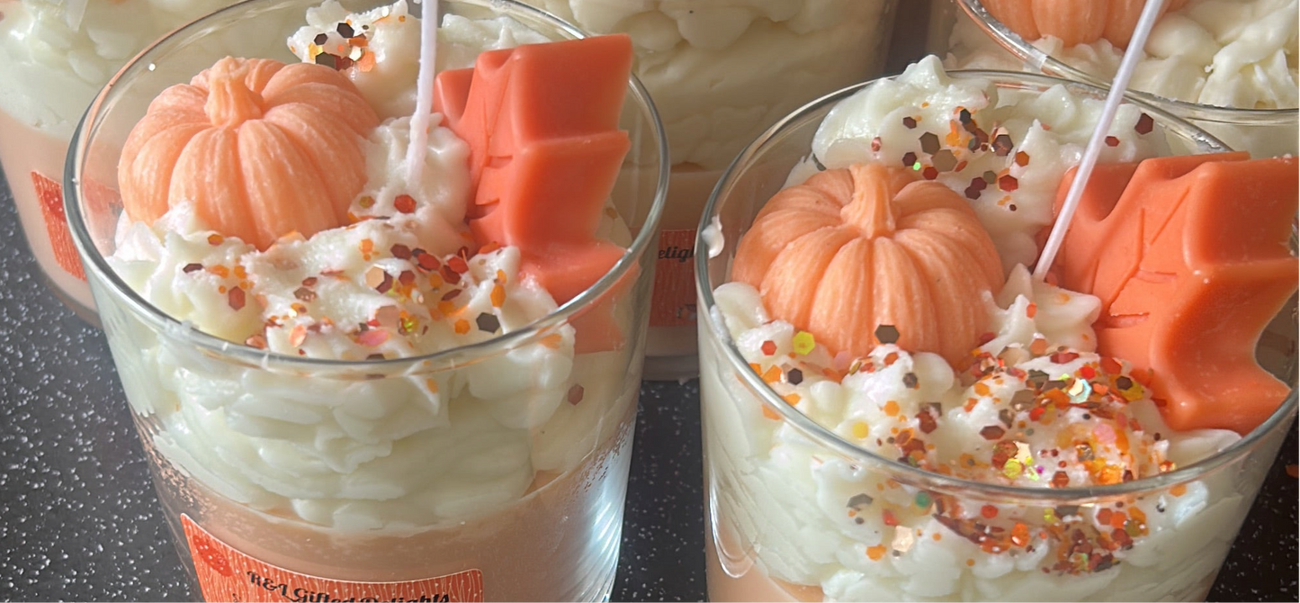 Pumpkin spice candles