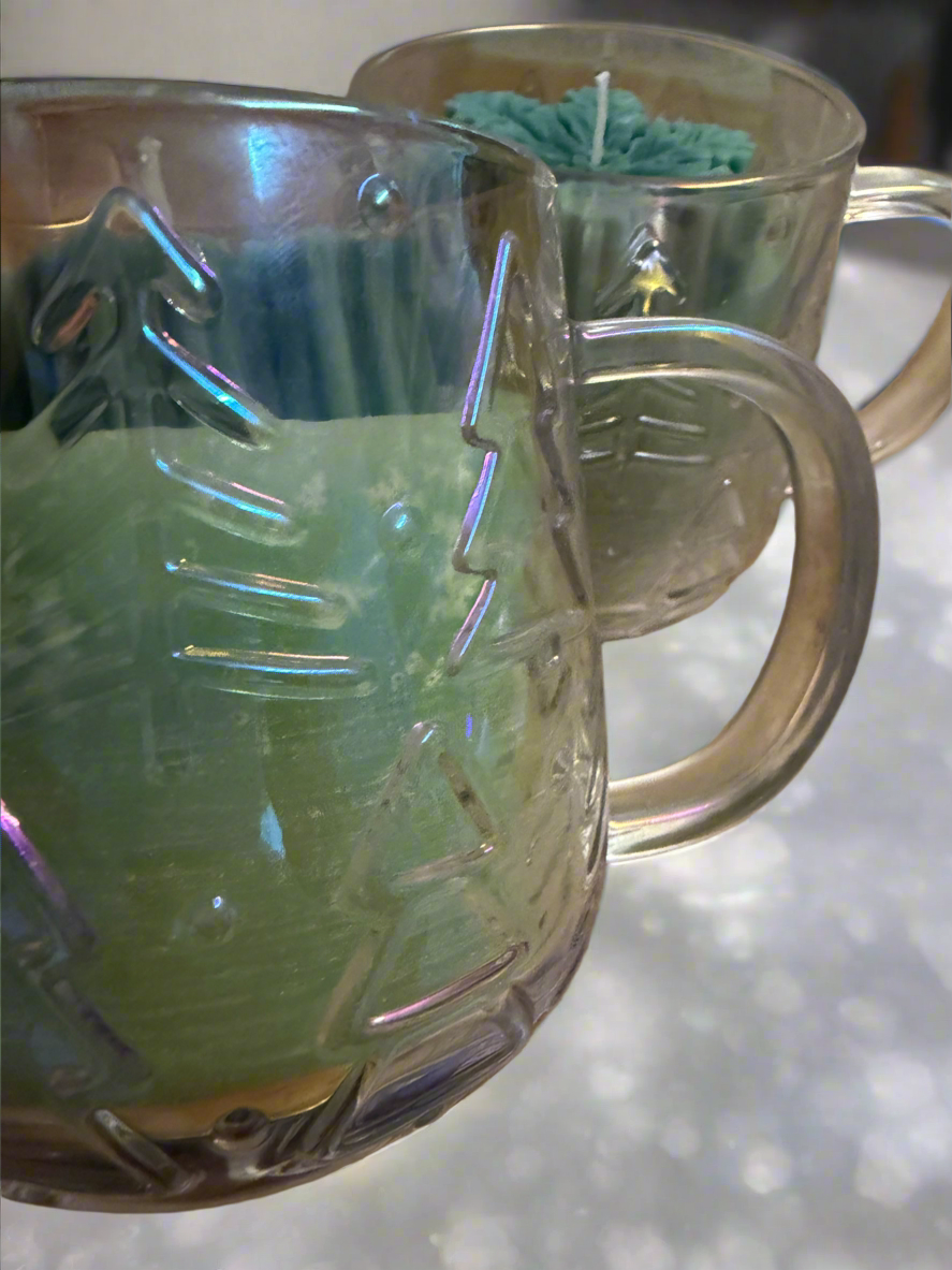 Snow angel mug candle