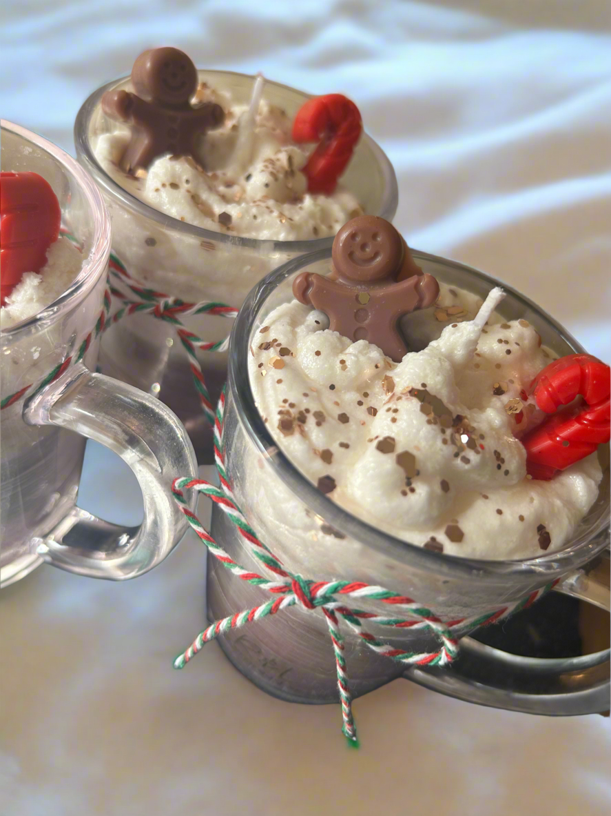 Gingerbread delight candle
