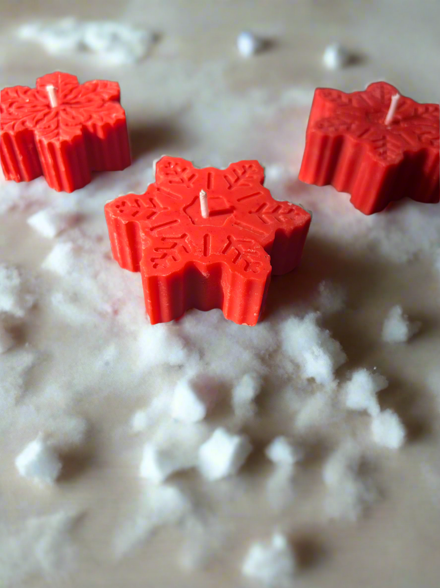 Snowflake pillar candle