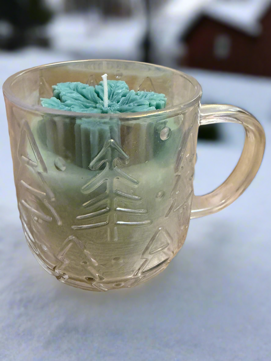Snow angel mug candle