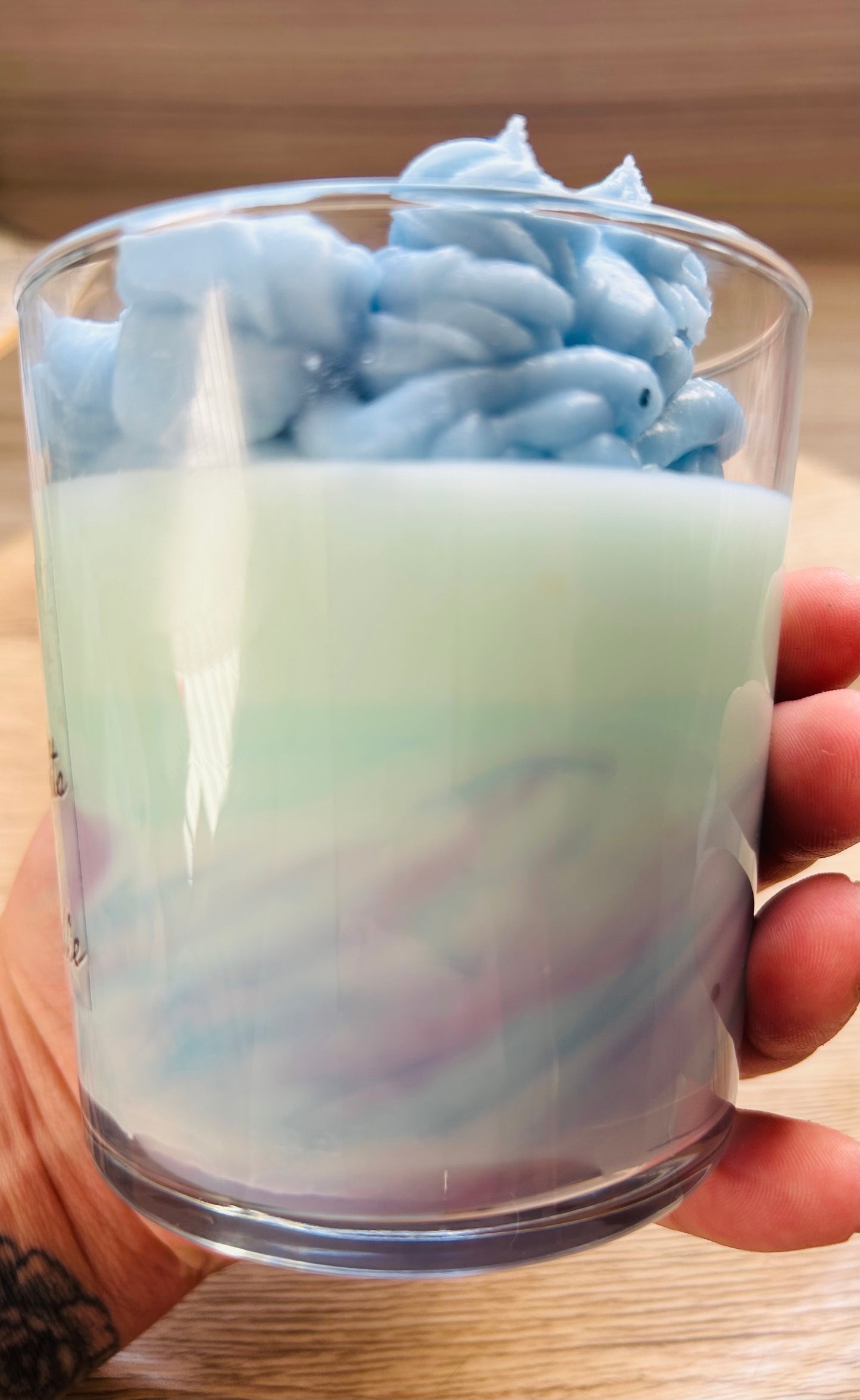 Bubble gum scented candle
