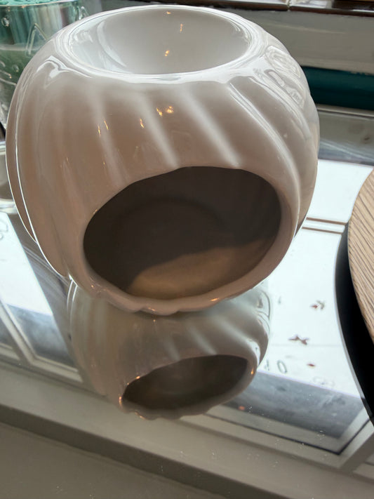 Ceramic wax melt burner