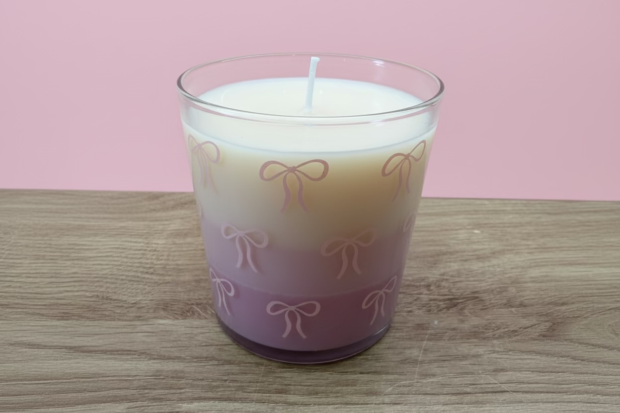 Vanilla scented candle