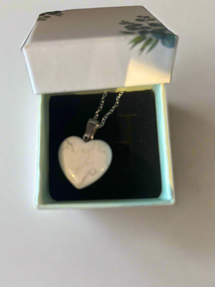 Heart Pendant necklace